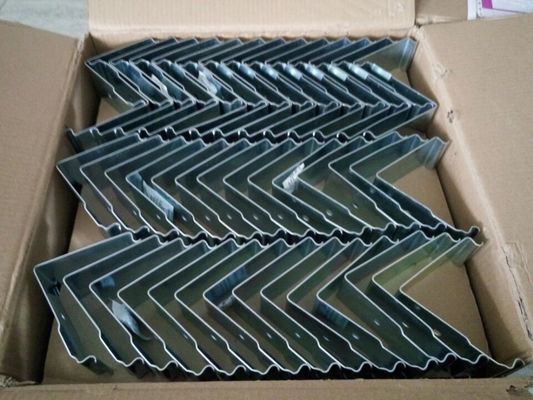 Spring baja digunakan kembali Pengiriman Metal Spring Retaining Crate Clips V Shape Clips Clamp Untuk kotak kayu